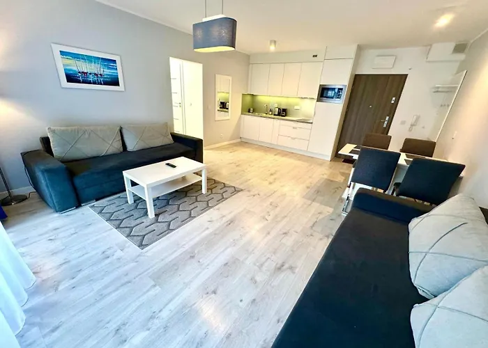 Apartment Bursztyn Z Ogrodkiem I 250M Od Plazey - Apartment Bernstein Mit Garten I 250M Vom Strand